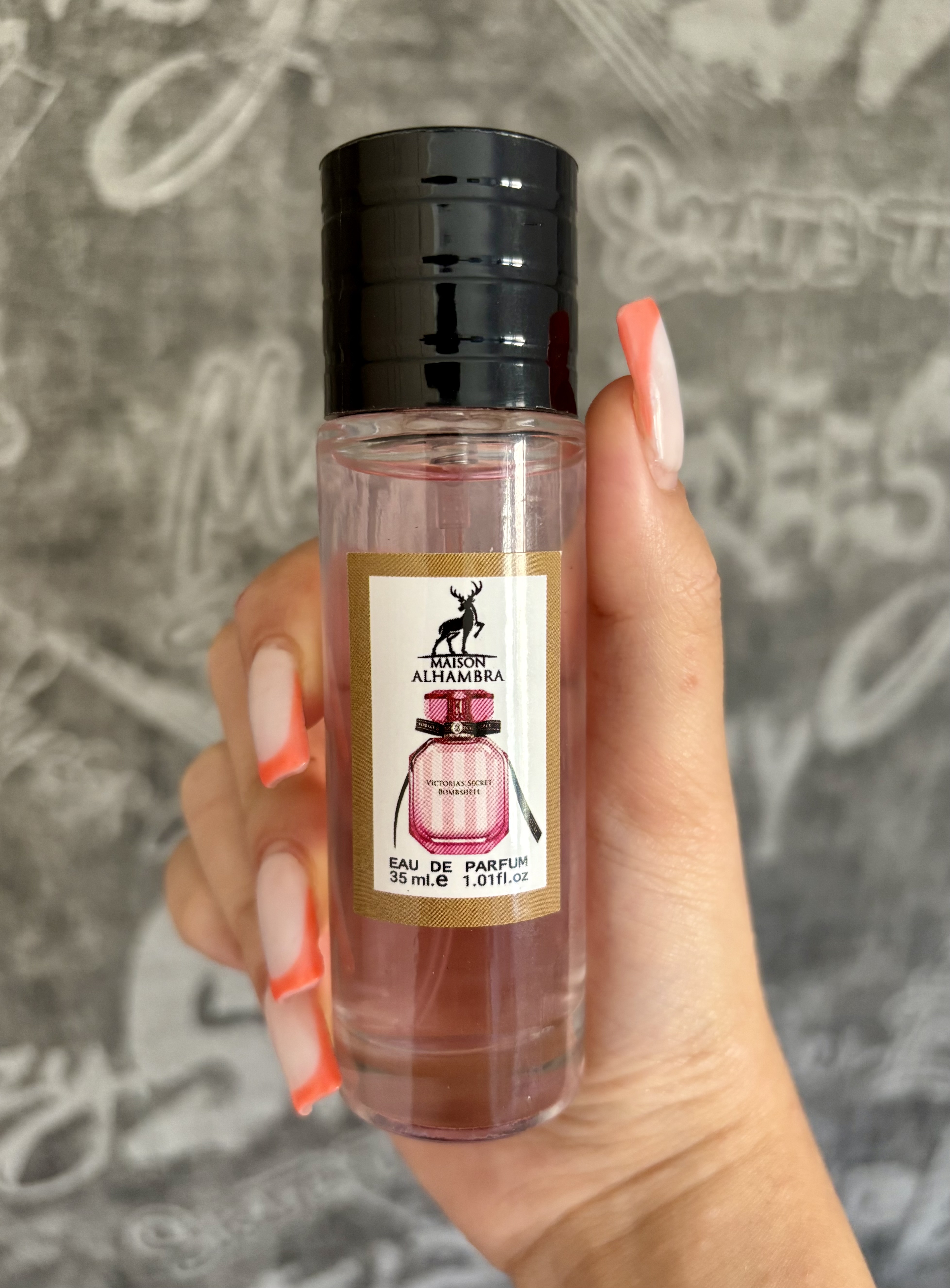 عطر ویکتوریا سکرت بامبشل ۳۵ میل برند الحمبرا - 35 میل